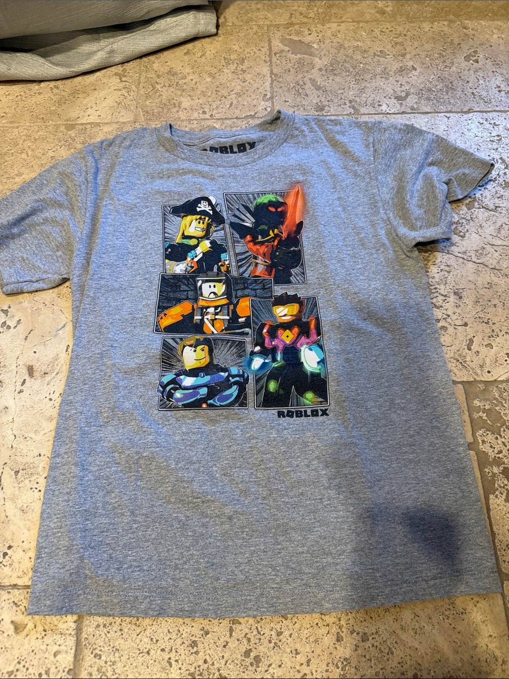 Roblox Boys' Heather Gray Short Sleeve Graphic Tee
